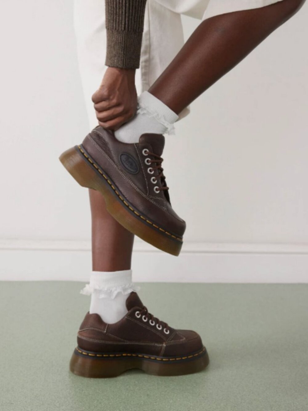 Grizzly Dark Brown~ Dr. Martens BUZZ 5-Eye Leather Shoes MSRP$210 CUTE &CHIC - Picture 7 of 16